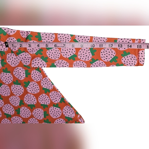 Hanna Andersson Girls Strawberry Rash Guard Shirt Swim Top UV Sz 5 - Picture 6 of 14